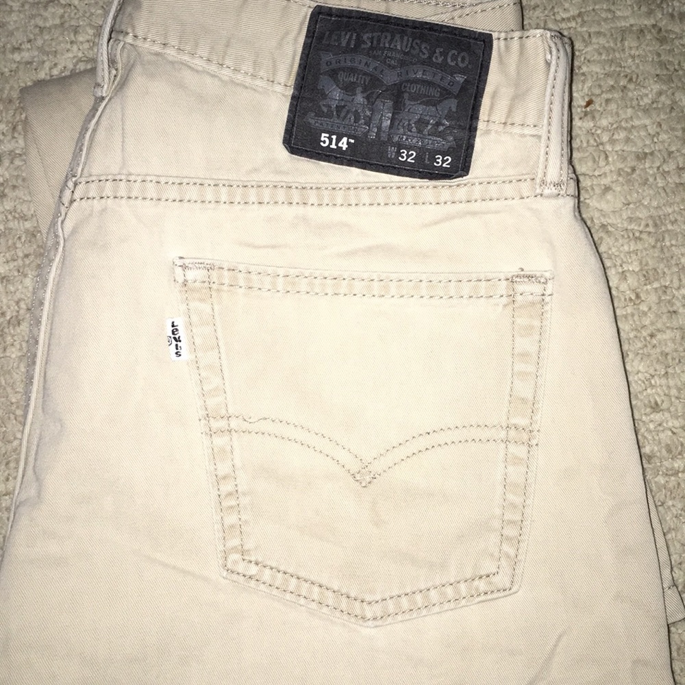 Levi’s khaki pants - Picture 2 of 2